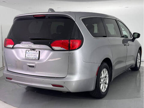 2019 Chrysler Pacifica LX