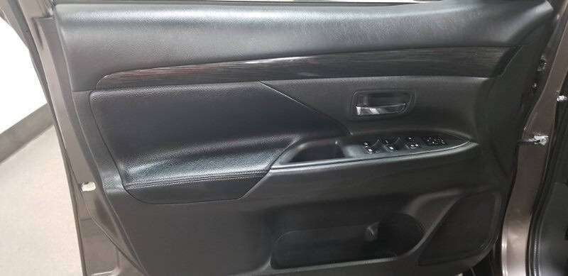 2017 Mitsubishi Outlander SEL