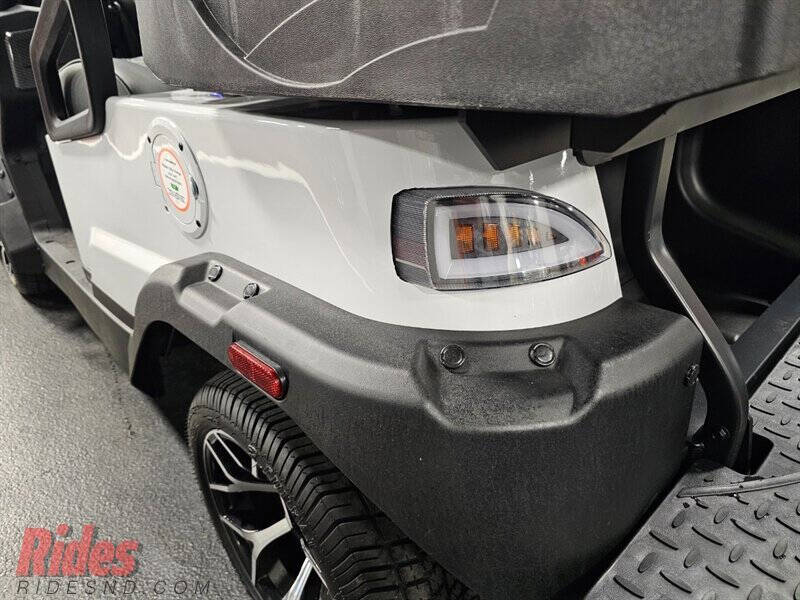 2025 Denago Nomad Plus