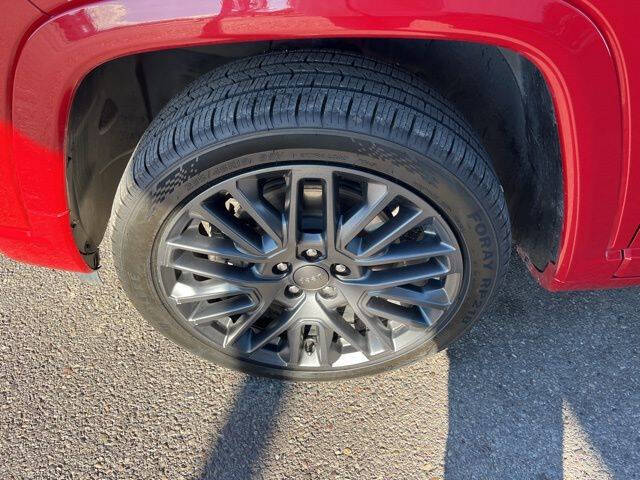 2023 Jeep Compass (Red) Edition