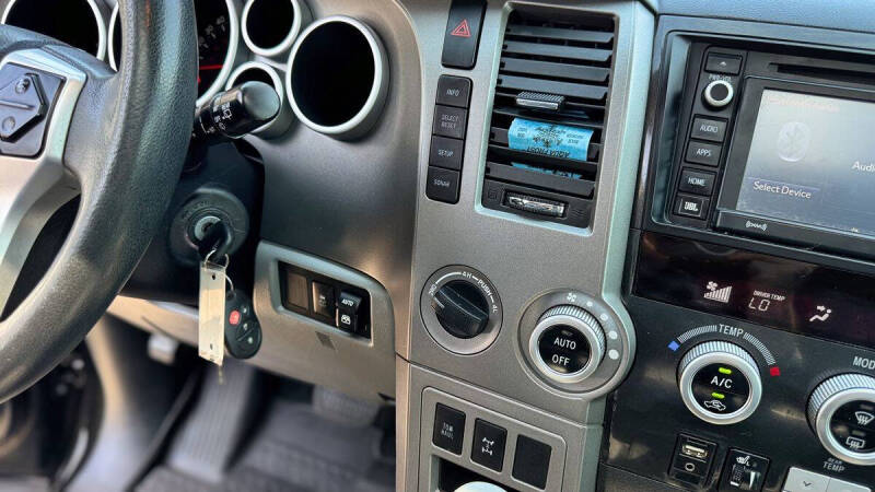 2016 Toyota Sequoia Limited