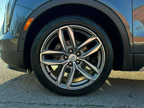 2019 Cadillac XT4 Premium Luxury