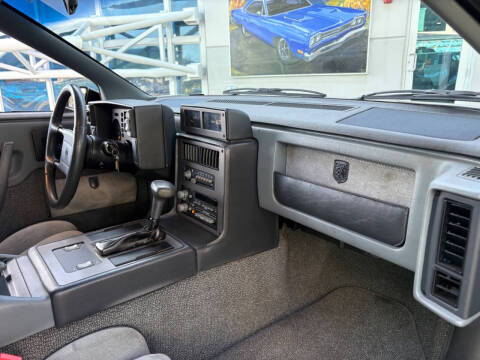 1987 Pontiac Fiero SE