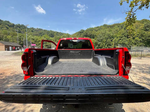 2005 Chevrolet Silverado 1500 LS