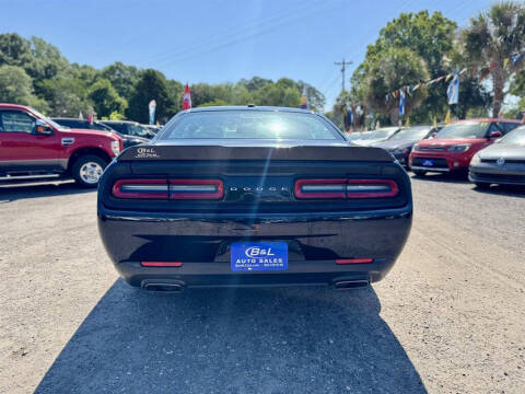 2016 Dodge Challenger SXT