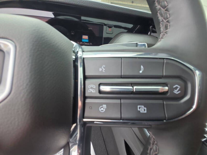 2025 GMC Yukon XL Denali