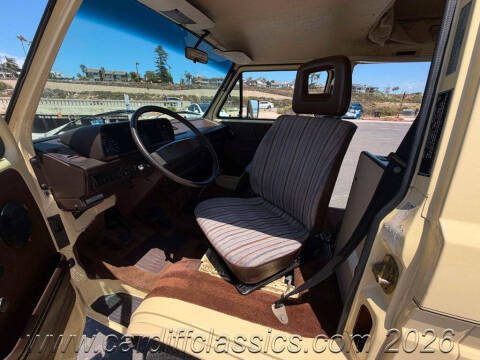 1984 Volkswagen Vanagon Camper