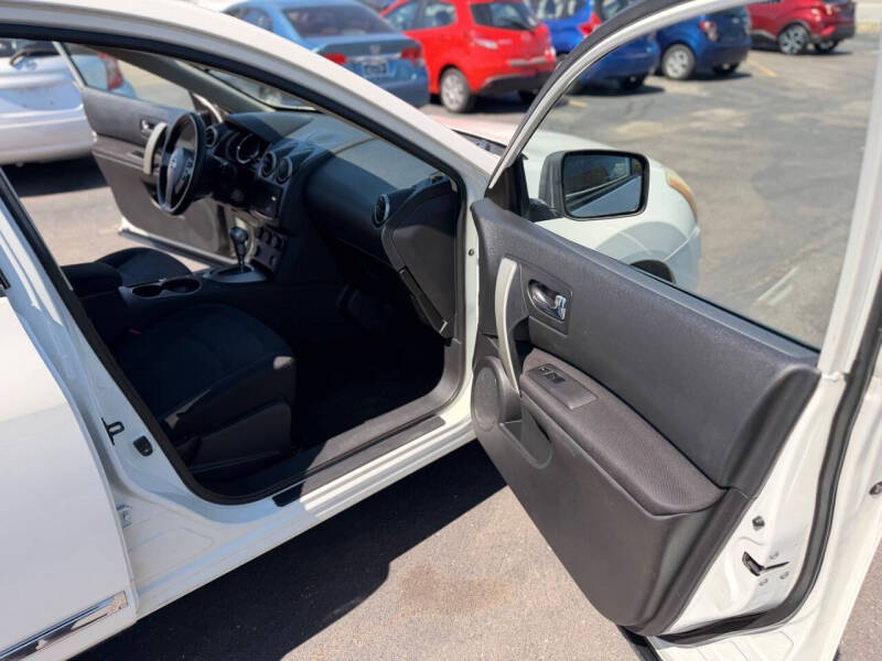 2012 Nissan Rogue S