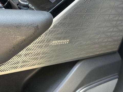 2021 Land Rover Range Rover Velar P250 R-Dynamic S