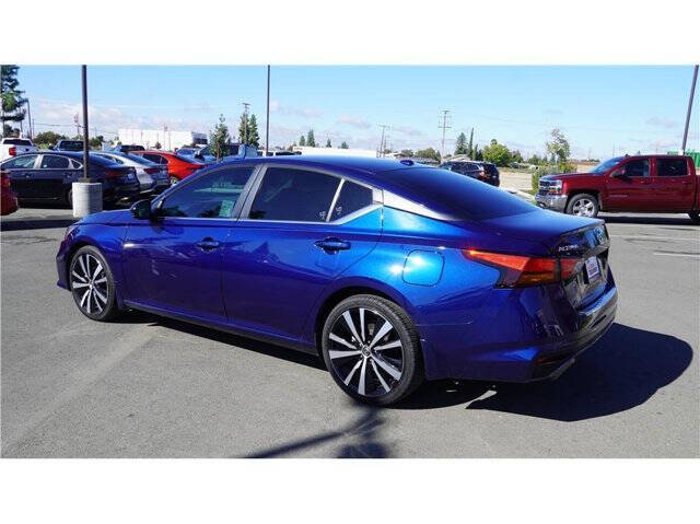 2021 Nissan Altima 2.5 SR