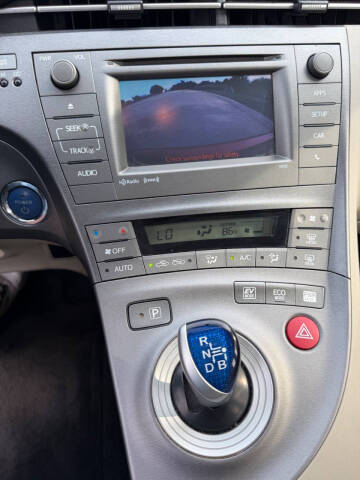 2013 Toyota Prius Three