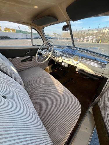 1948 Ford Super Deluxe