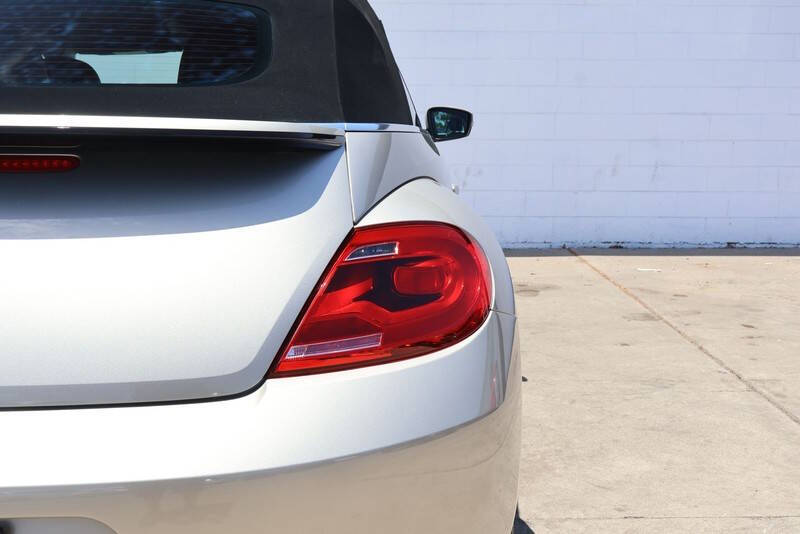 2013 Volkswagen Beetle Convertible