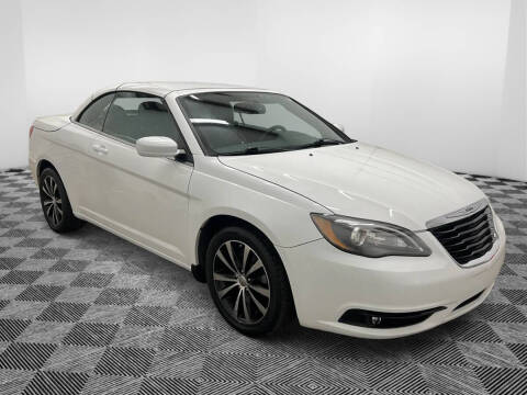 2014 Chrysler 200 S