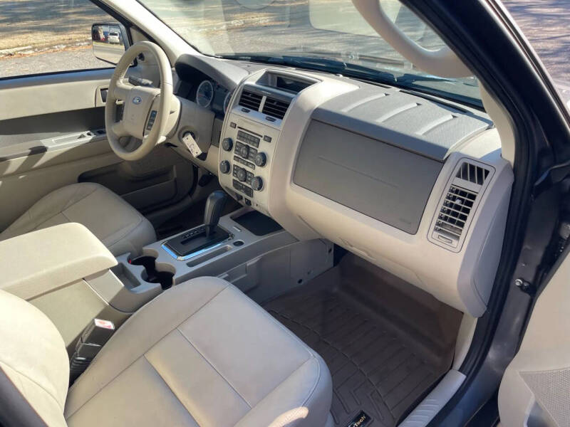 2011 Ford Escape XLT