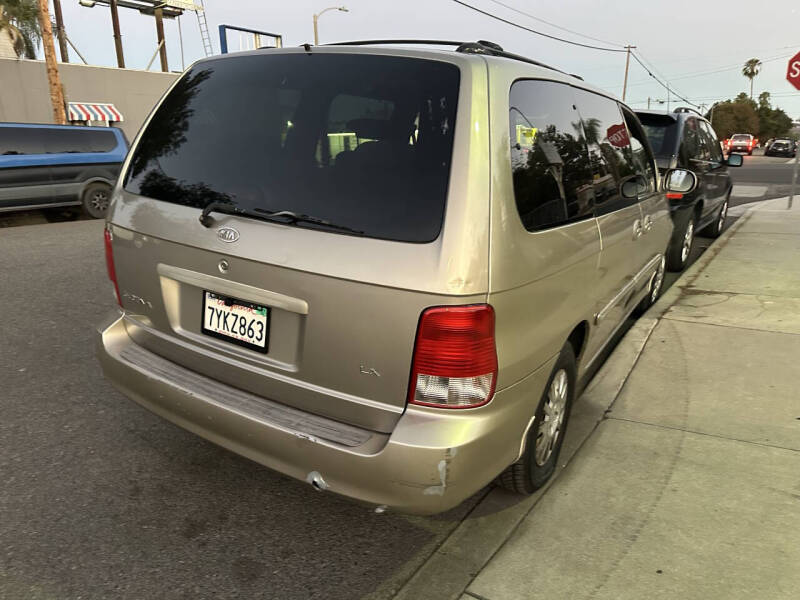 2002 Kia Sedona EX