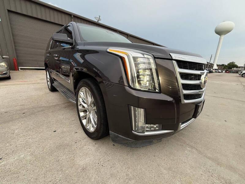 2015 Cadillac Escalade Luxury