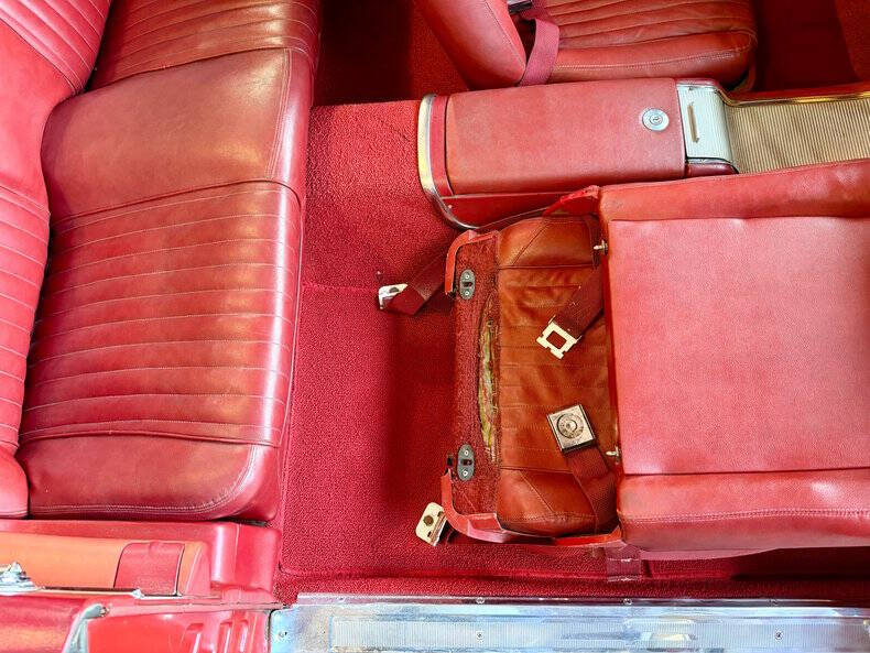 1962 Ford Thunderbird