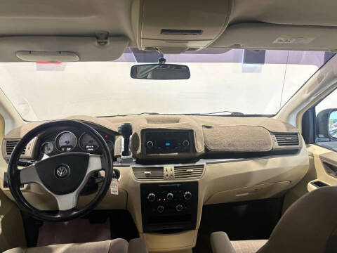 2009 Volkswagen Routan