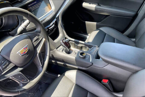 2023 Cadillac XT5 Luxury