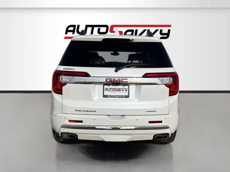 2022 GMC Acadia Denali