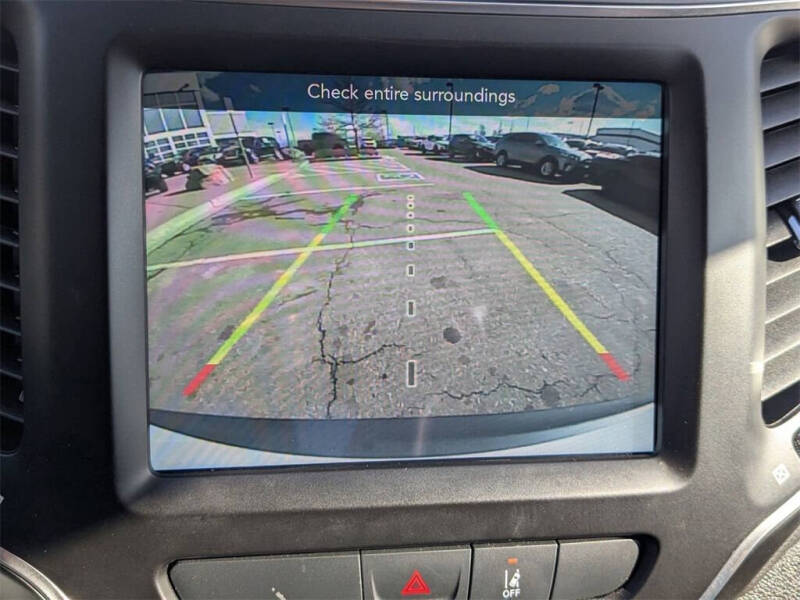 2022 Jeep Cherokee X