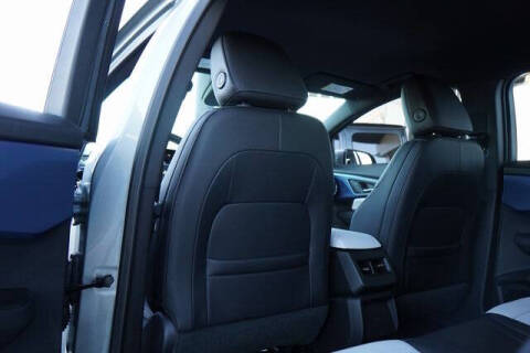 2025 Chevrolet Equinox EV LT 2