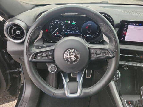 2024 Alfa Romeo Tonale Hybrid Ti