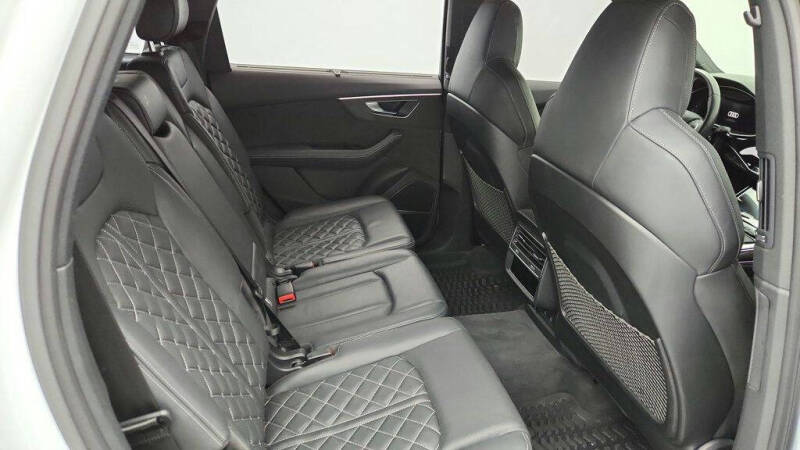 2022 Audi SQ7 4.0T quattro Prestige