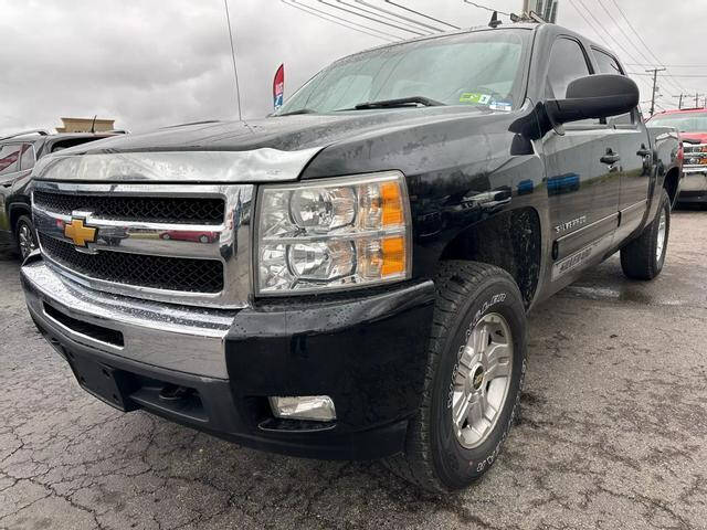 2011 Chevrolet Silverado 1500 for sale at Instant Auto Sales in Chillicothe OH