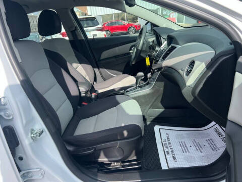 2015 Chevrolet Cruze LS Auto