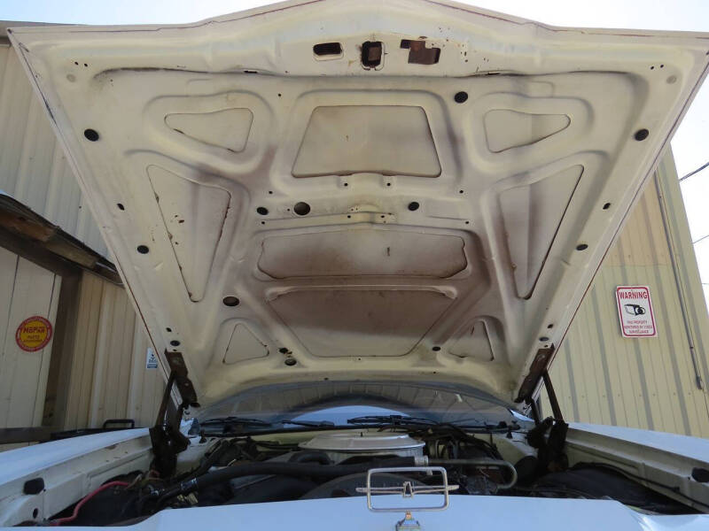 1977 Ford Thunderbird