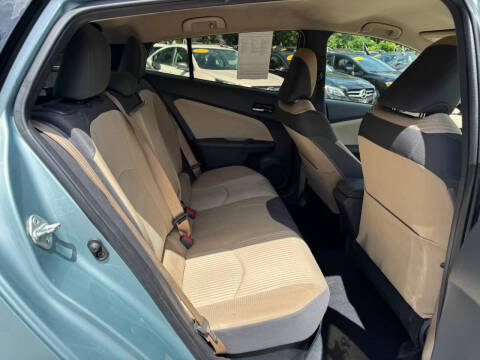 2016 Toyota Prius Two