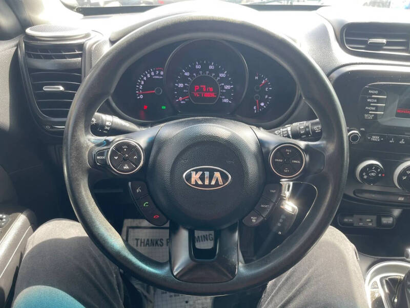 2016 Kia Soul +