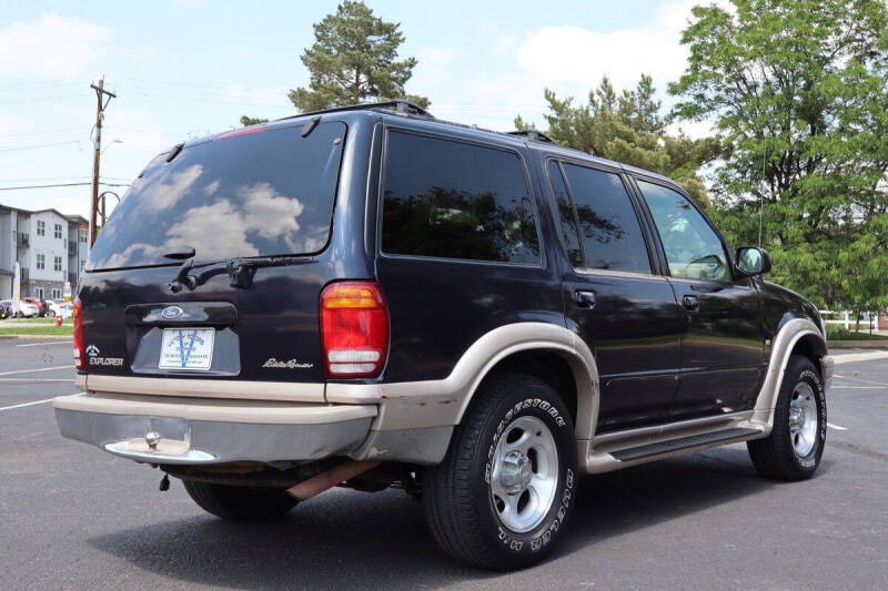 2000 Ford Explorer Eddie Bauer