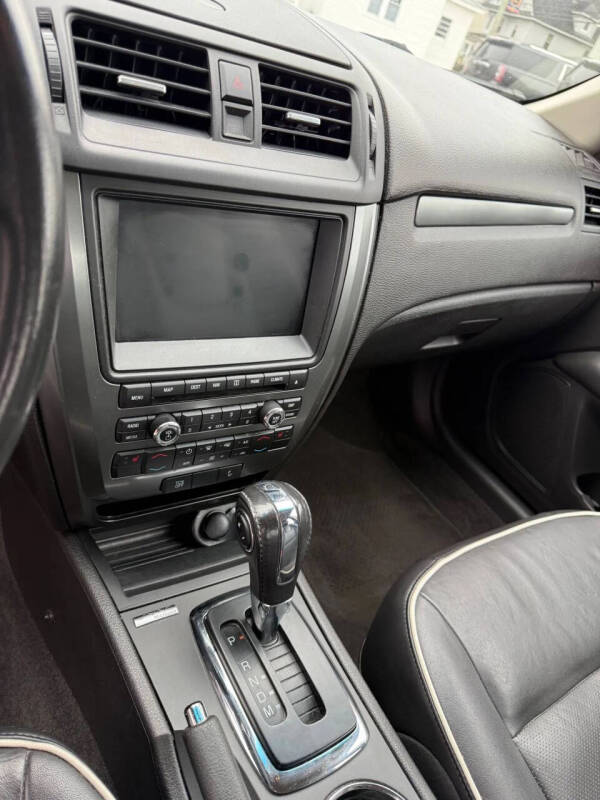 2011 Ford Fusion SEL