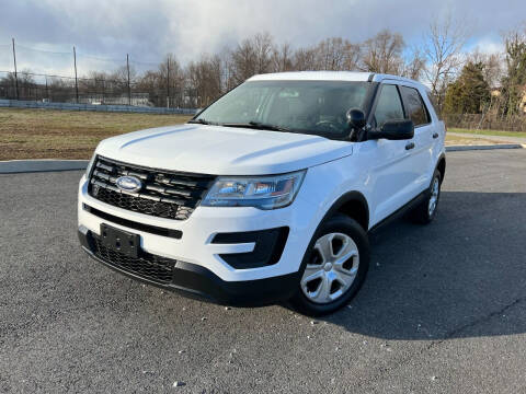 2016 Ford Explorer for sale at CLIFTON COLFAX AUTO MALL in Clifton NJ