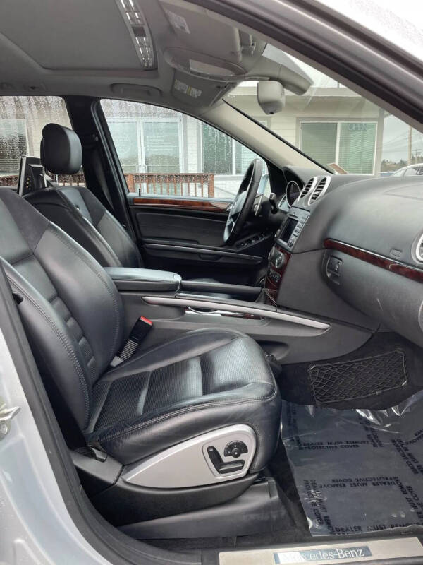 2009 Mercedes-Benz M-Class ML 63 AMG