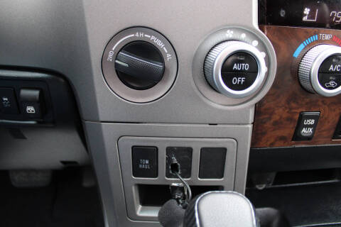 2013 Toyota Tundra Platinum