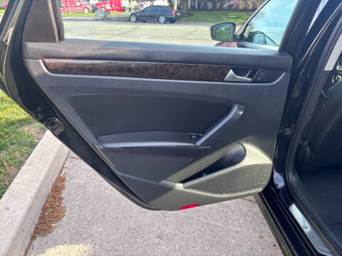 2014 Volkswagen Passat 2.0L TDI SEL Premium