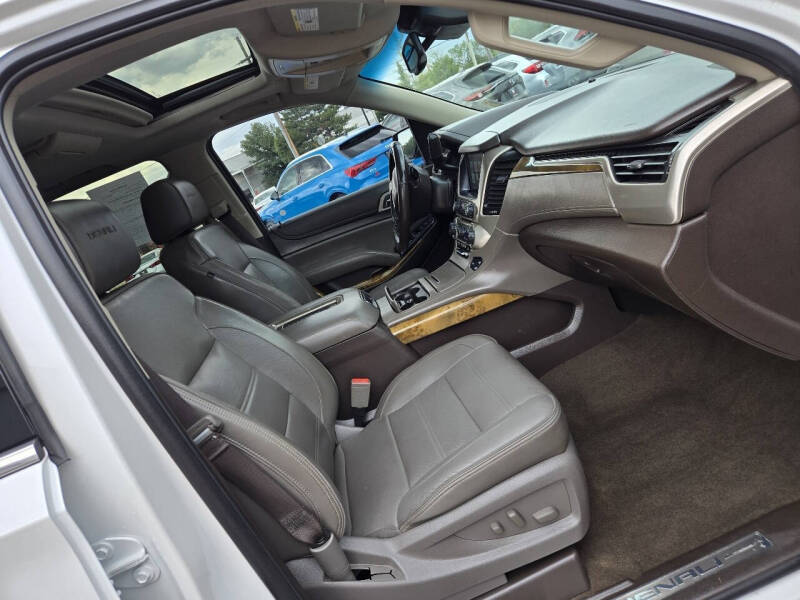 2017 GMC Yukon Denali