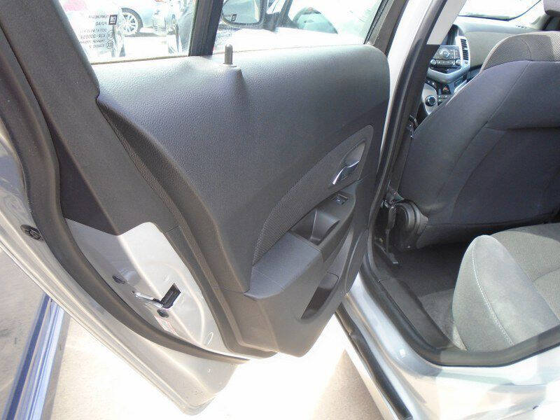 2012 Chevrolet Cruze LS