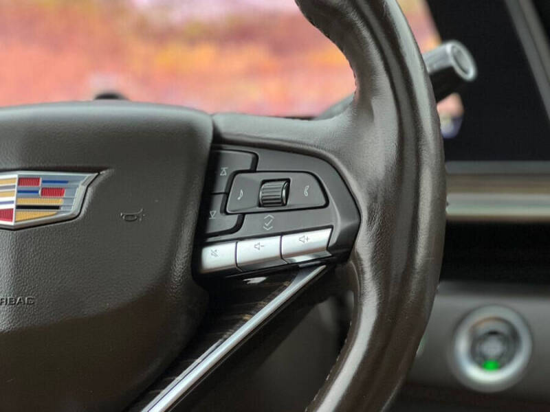 2021 Cadillac Escalade Sport