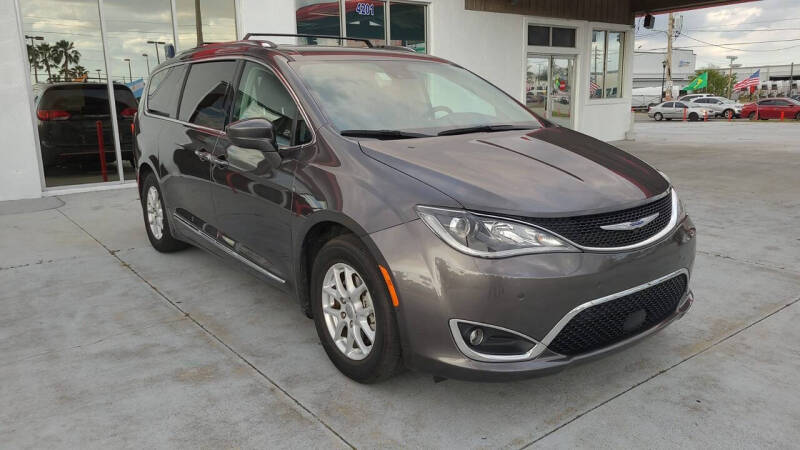 2020 Chrysler Pacifica Touring L