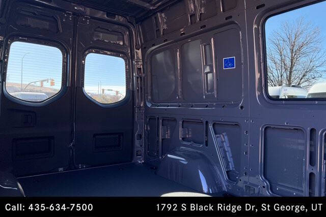 2025 Mercedes-Benz Sprinter