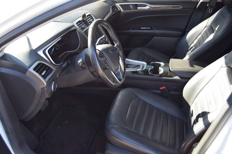 2014 Ford Fusion Energi SE