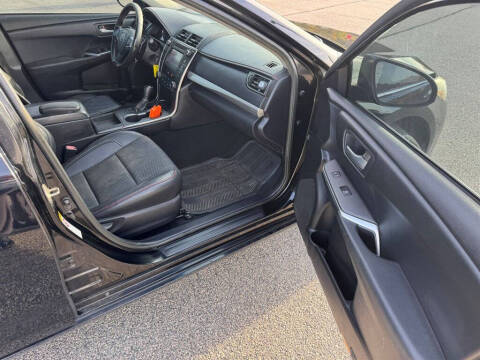 2015 Toyota Camry SE