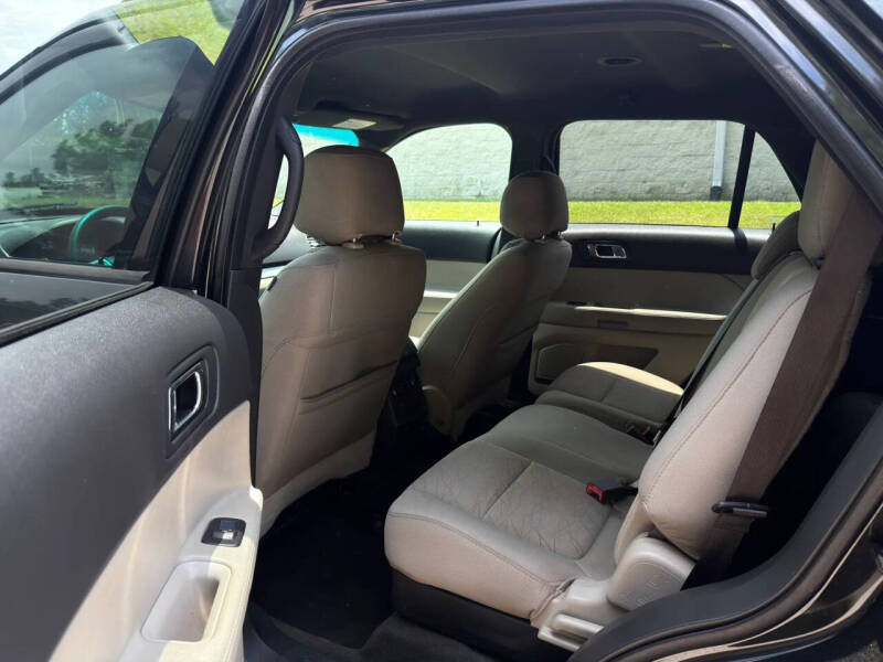 2014 Ford Explorer