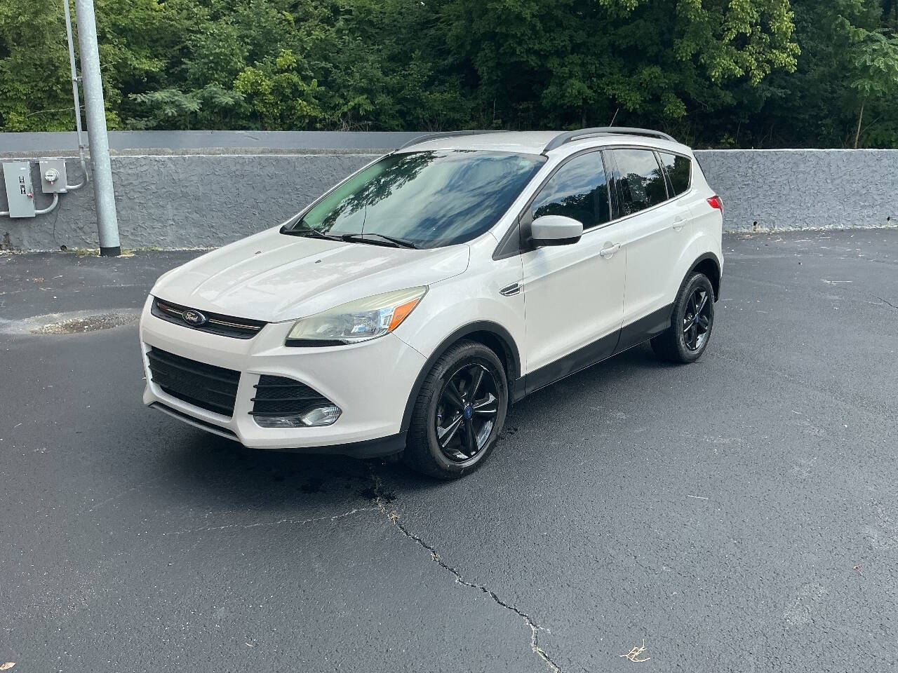 White Platinum Metallic Tri-Coat 2014 Ford Escape SUV / Crossover Front-Wheel Drive 6-Speed Automatic