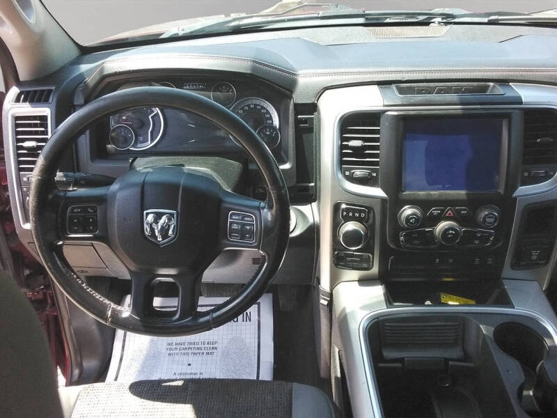 2018 RAM 1500 SLT